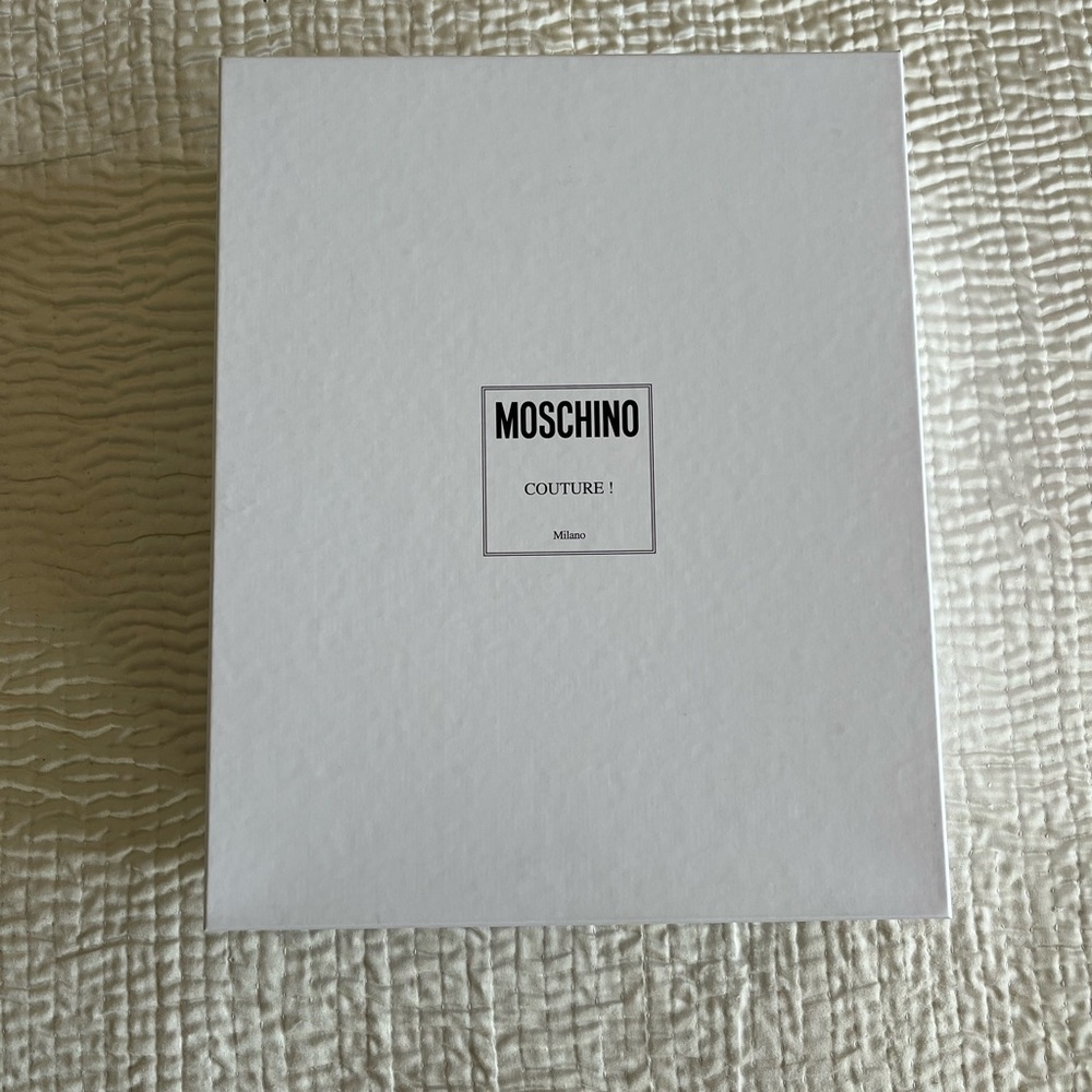 Authentic Moschino ankle boots - Picture 4 of 17